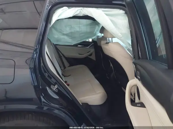 5UX53DP05N9K44058 2022 BMW X3 - Image 8