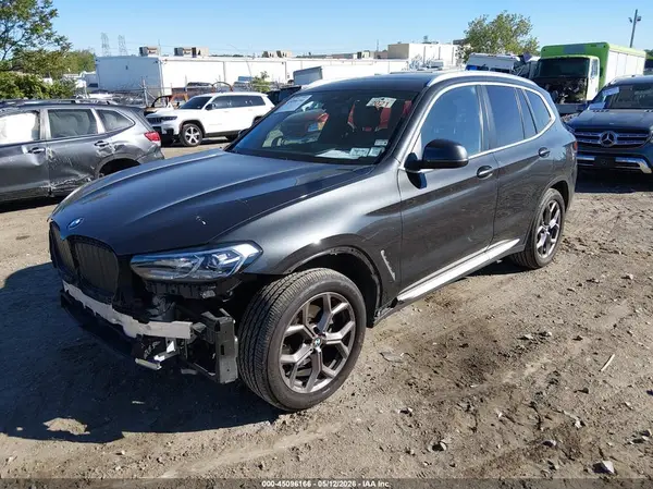 5UX53DP05N9K50460 2022 BMW X3 - Image 2