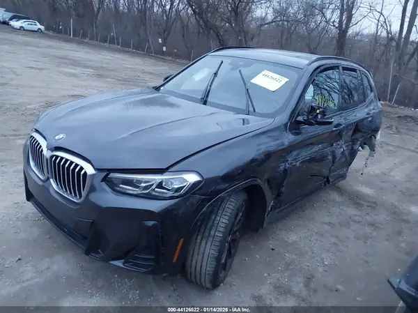 5UX53DP05N9L05280 2022 BMW X3 - Image 2