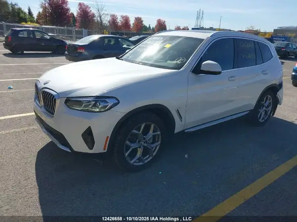 5UX53DP05N9L26890 2022 BMW X3 - Image 2
