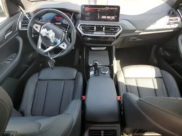 5UX53DP05N9L45374 2022 BMW X3 - Image 8