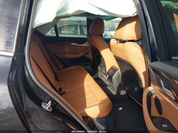 5UX53DP05N9M74053 2022 BMW X3 - Image 8