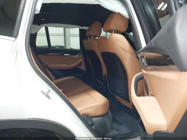 5UX53DP05N9N42447 2022 BMW X3 - Image 8