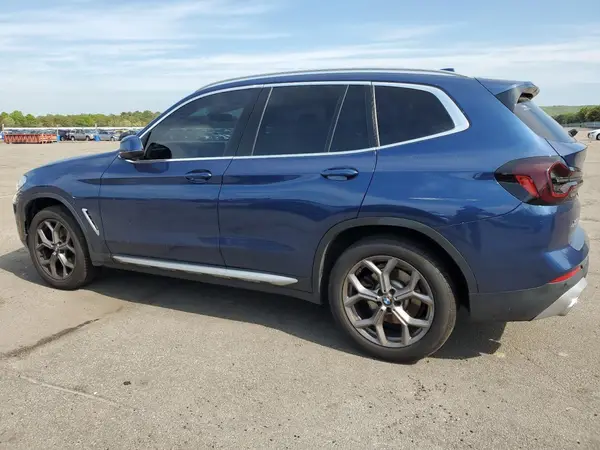 5UX53DP05P9N62880 2023 BMW X3 - Image 2