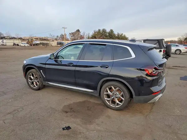 5UX53DP05P9R03615 2023 BMW X3 - Image 2
