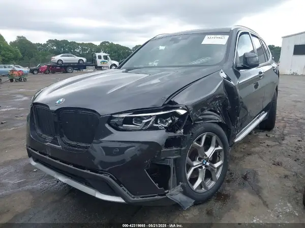 5UX53DP05P9R38820 2023 BMW X3 - Image 2