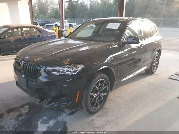 5UX53DP05P9R82087 2023 BMW X3 - Image 2