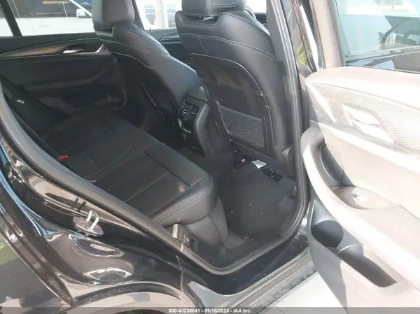 5UX53DP05P9R82087 2023 BMW X3 - Image 8