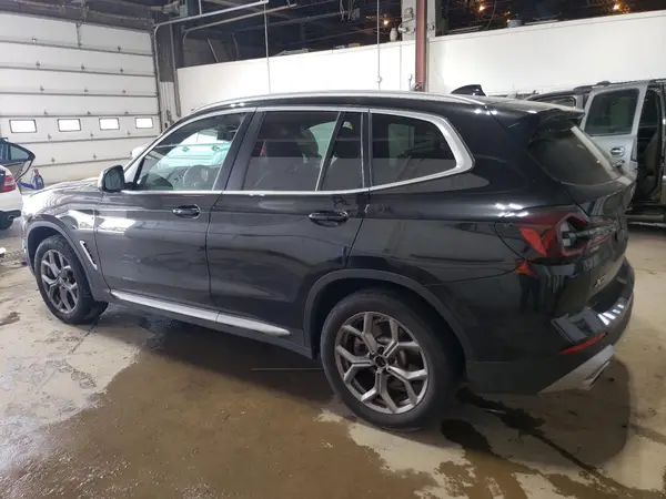 5UX53DP05R9T55800 2024 BMW X3 - Image 2