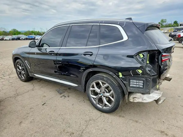 5UX53DP05R9T55876 2024 BMW X3 - Image 2