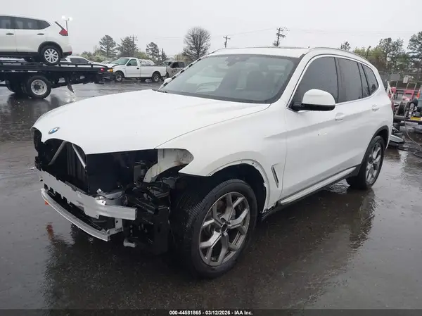 5UX53DP05R9U60840 2024 BMW X3 - Image 2