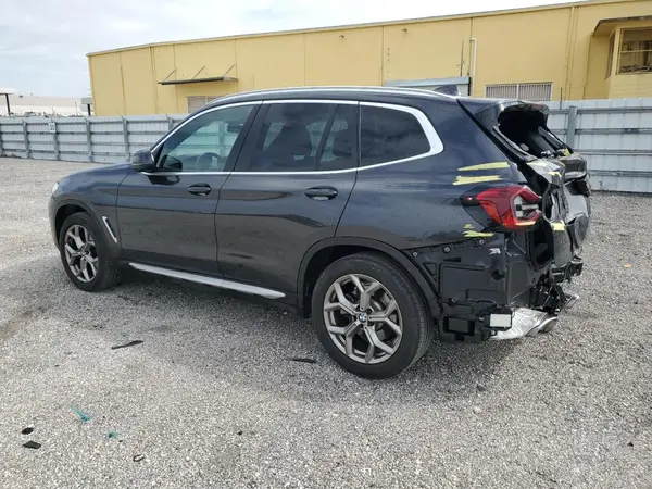 5UX53DP05R9V07610 2024 BMW X3 - Image 2