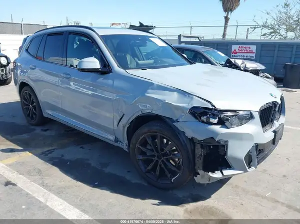 5UX53DP05R9V31440 2024 BMW X3 - Image 1