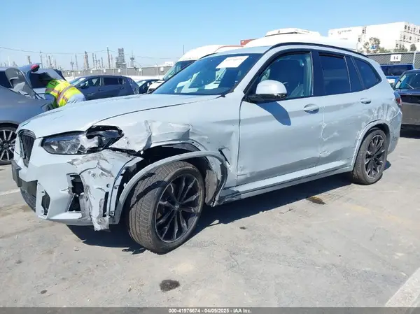 5UX53DP05R9V31440 2024 BMW X3 - Image 2