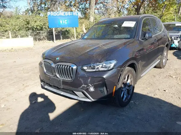 5UX53DP05R9W37340 2024 BMW X3 - Image 2