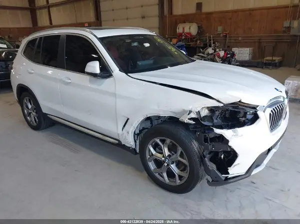 5UX53DP05R9X46526 2024 BMW X3 - Image 1