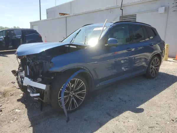 5UX53DP06N9K59717 2022 BMW X3 - Image 1