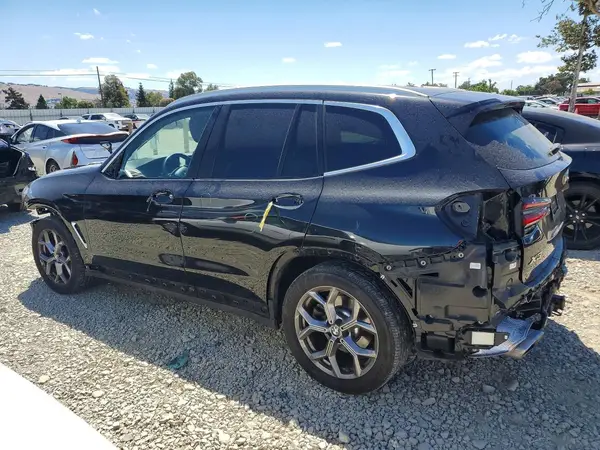 5UX53DP06N9L24484 2022 BMW X3 - Image 2