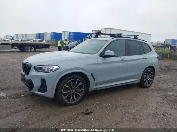 5UX53DP06N9M11754 2022 BMW X3 - Image 2