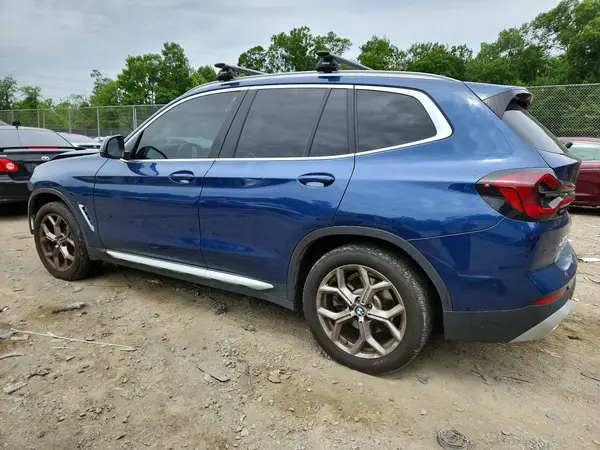 5UX53DP06N9M98572 2022 BMW X3 - Image 2