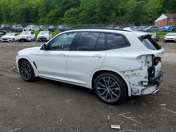 5UX53DP06N9N31120 2022 BMW X3 - Image 2
