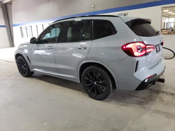 5UX53DP06P9N56358 2023 BMW X3 - Image 2