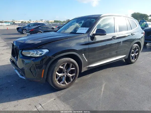 5UX53DP06P9N63004 2023 BMW X3 - Image 2