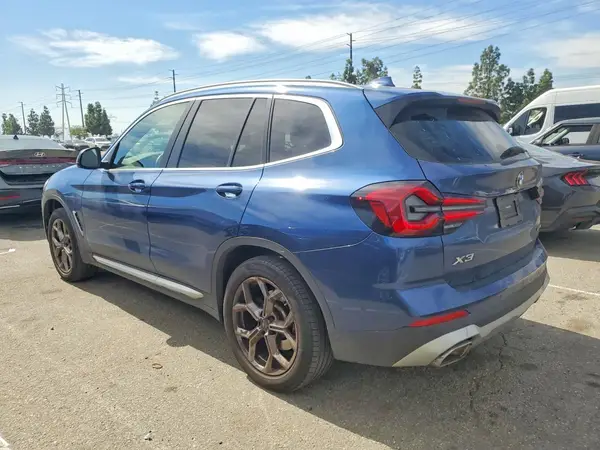 5UX53DP06P9P46841 2023 BMW X3 - Image 2