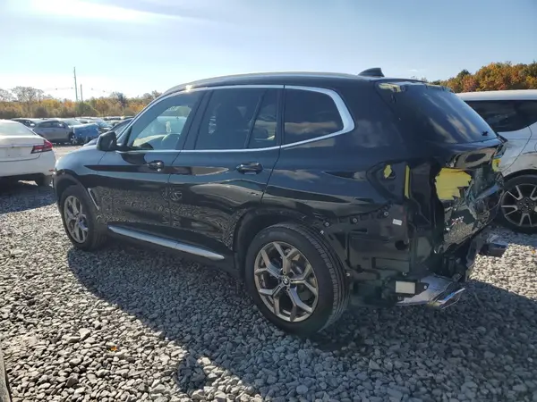 5UX53DP06P9P92914 2023 BMW X3 - Image 2
