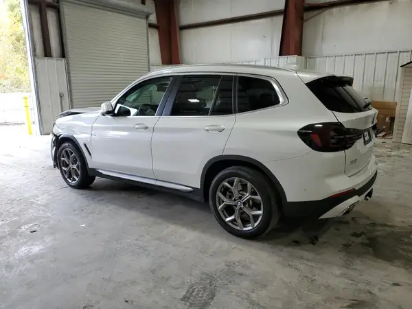 5UX53DP06P9R10069 2023 BMW X3 - Image 2