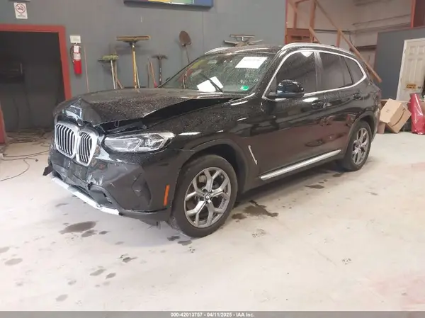 5UX53DP06P9R11884 2023 BMW X3 - Image 2