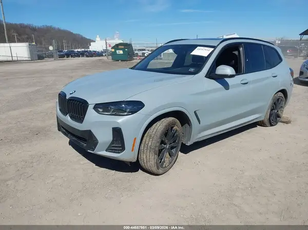 5UX53DP06R9U57218 2024 BMW X3 - Image 2