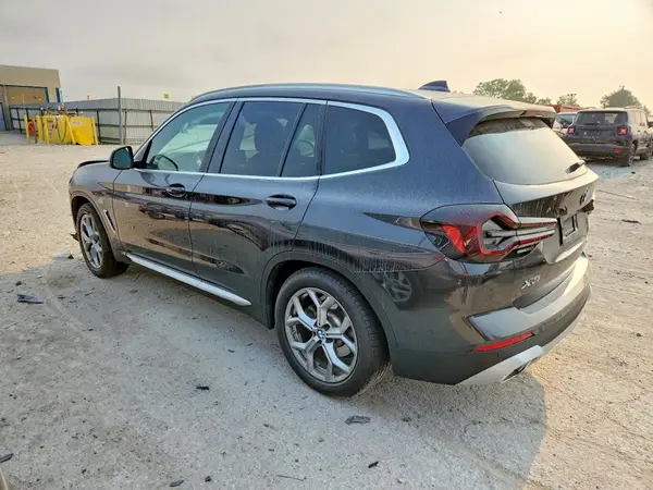 5UX53DP06R9U75749 2024 BMW X3 - Image 2
