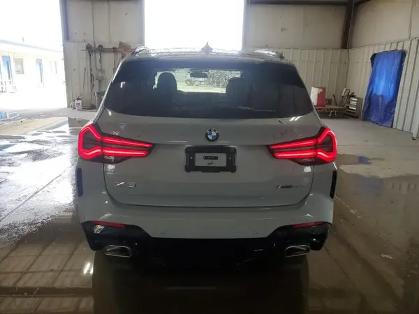 2024 BMW X3 auction photo 6