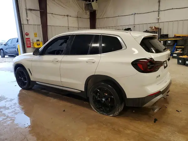 5UX53DP06R9V80095 2024 BMW X3 - Image 2