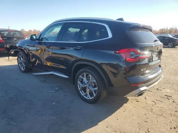 5UX53DP07N9J03542 2022 BMW X3 - Image 2