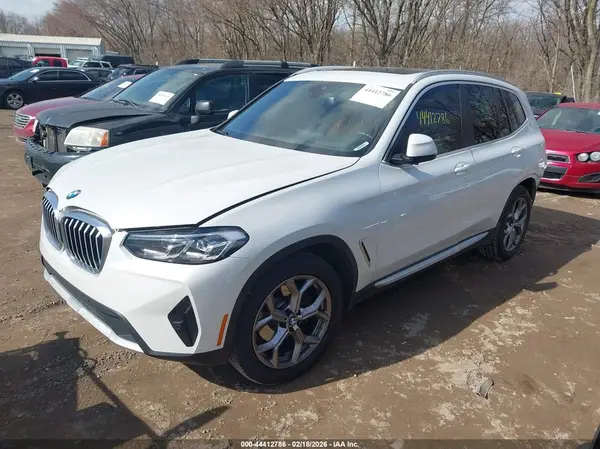 5UX53DP07N9J57861 2022 BMW X3 - Image 2
