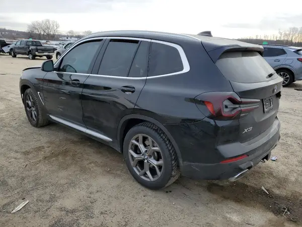 5UX53DP07N9J60016 2022 BMW X3 - Image 2