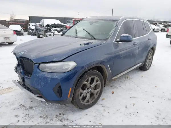 5UX53DP07N9L16667 2022 BMW X3 - Image 2