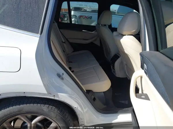 5UX53DP07N9L62189 2022 BMW X3 - Image 8