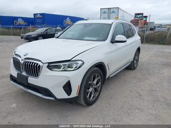 5UX53DP07N9L93698 2022 BMW X3 - Image 2