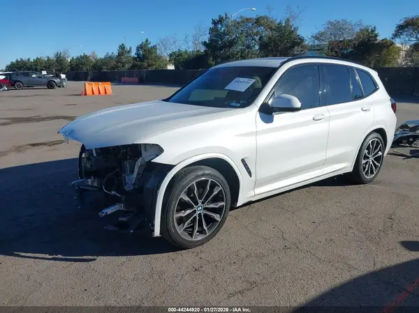 5UX53DP07N9M03792 2022 BMW X3 - Image 2