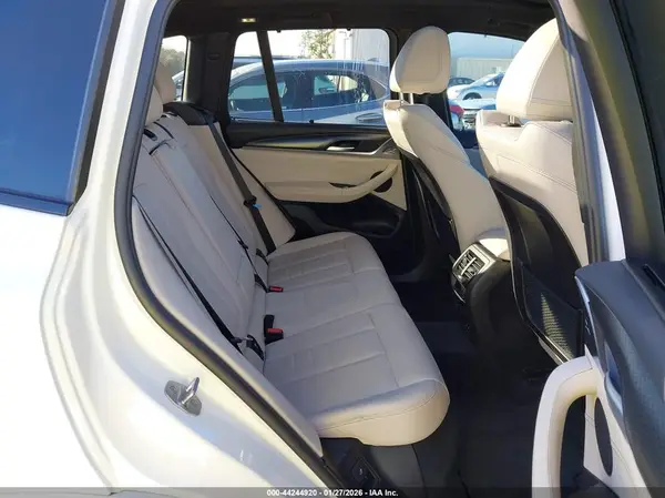 5UX53DP07N9M03792 2022 BMW X3 - Image 8