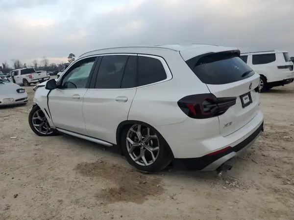 5UX53DP07N9M13593 2022 BMW X3 - Image 2