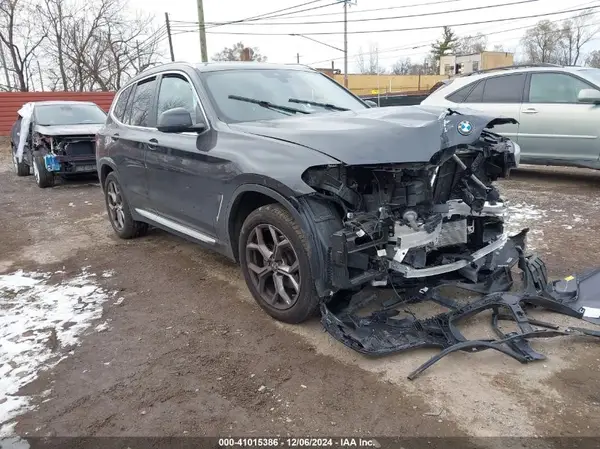 5UX53DP07N9M14954 2022 BMW X3 - Image 1