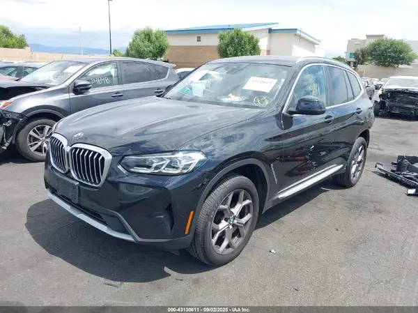 5UX53DP07N9M15554 2022 BMW X3 - Image 2