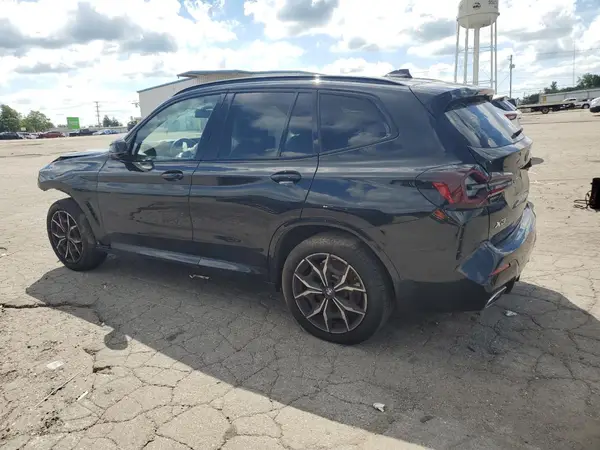 5UX53DP07N9M39031 2022 BMW X3 - Image 2