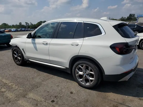 5UX53DP07N9N20899 2022 BMW X3 - Image 2