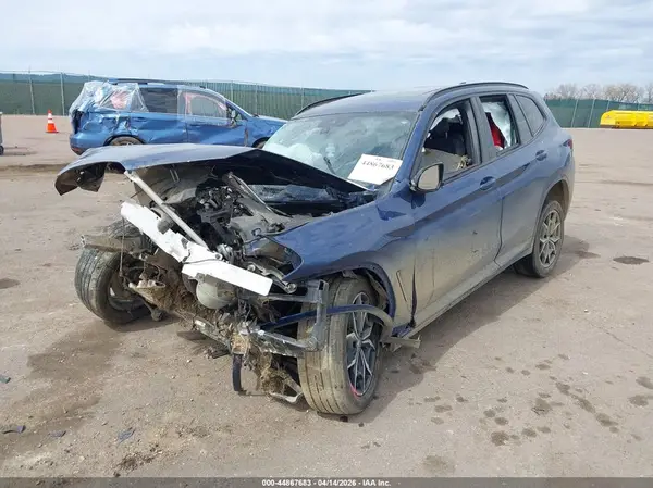 5UX53DP07N9N28548 2022 BMW X3 - Image 2