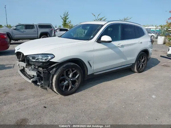 5UX53DP07P9R86190 2023 BMW X3 - Image 2
